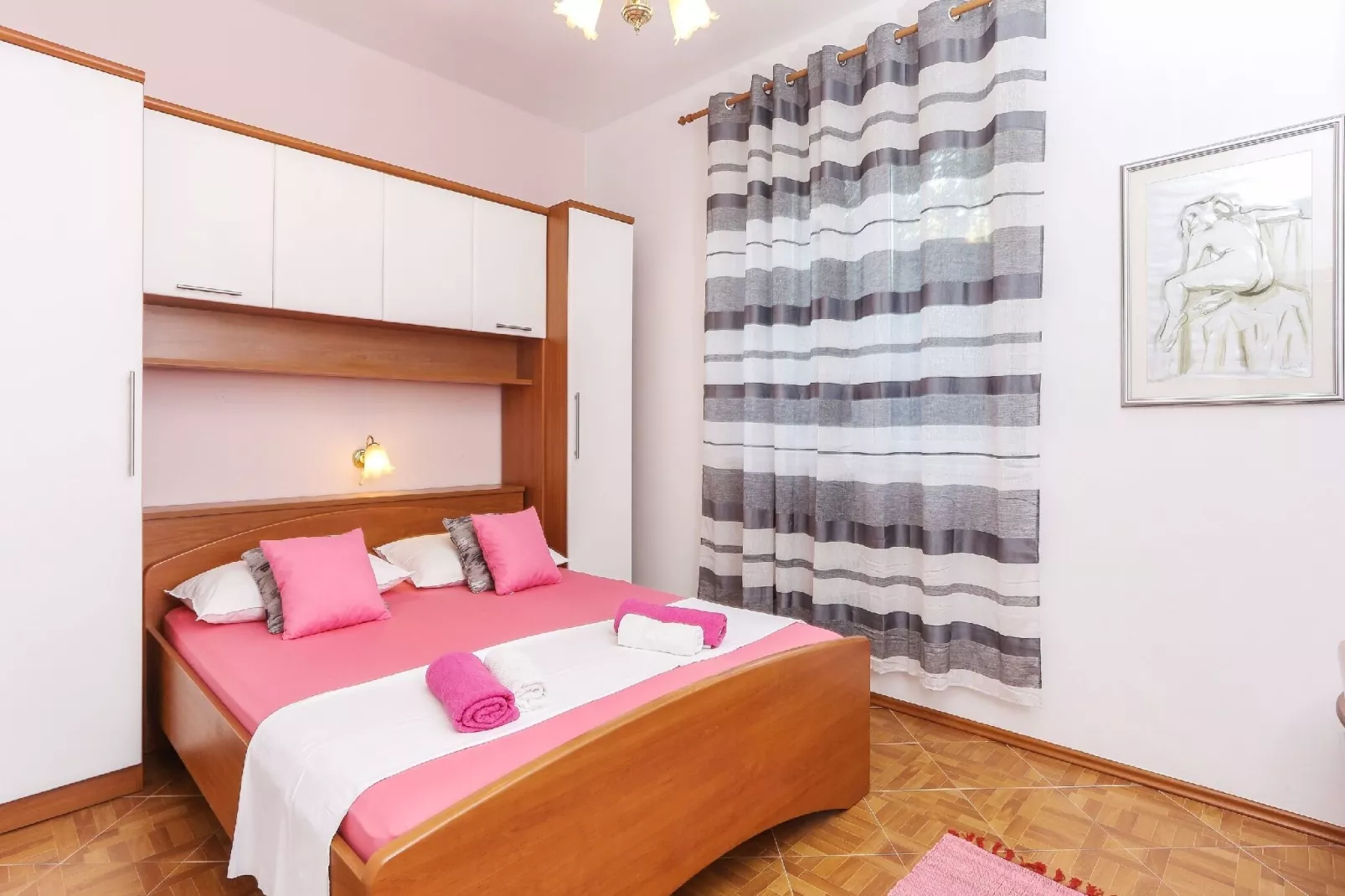Villa Lina - Five Bedroom Villa with Terrace and Sea View