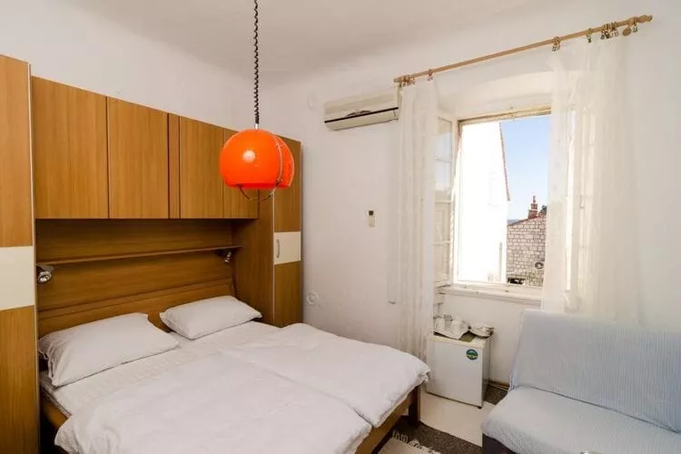 Rooms Pile - Double Room with Patio