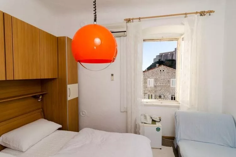 Rooms Pile - Double Room with Patio-Slaapkamer