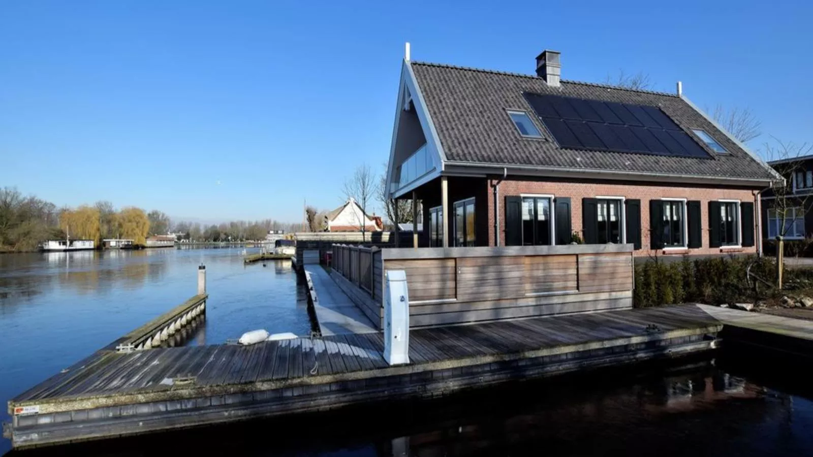 Villa Kaagervaaring-Buitenkant zomer