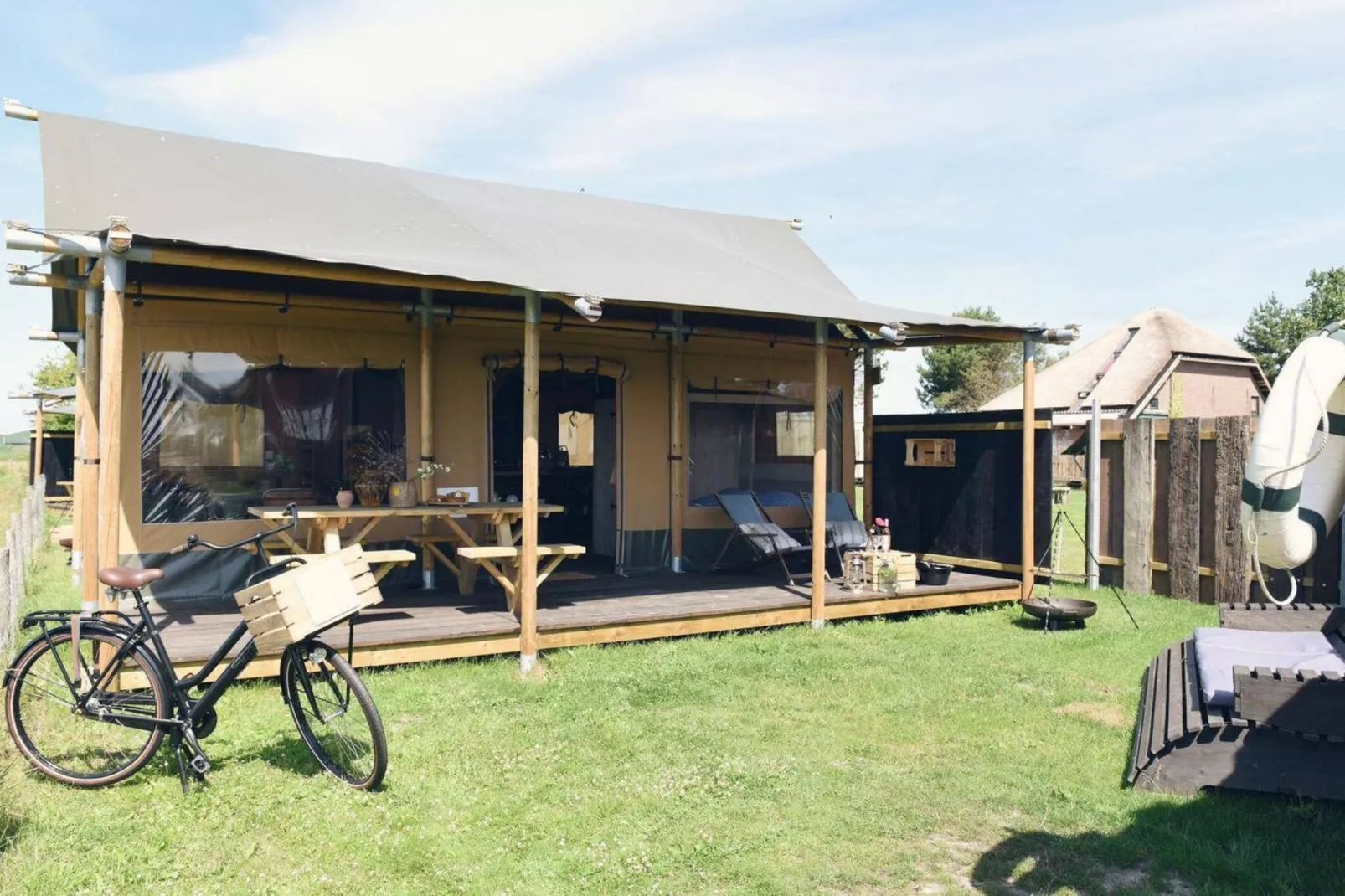 Beach Lodge Groot - Duynpark-Buitenkant zomer