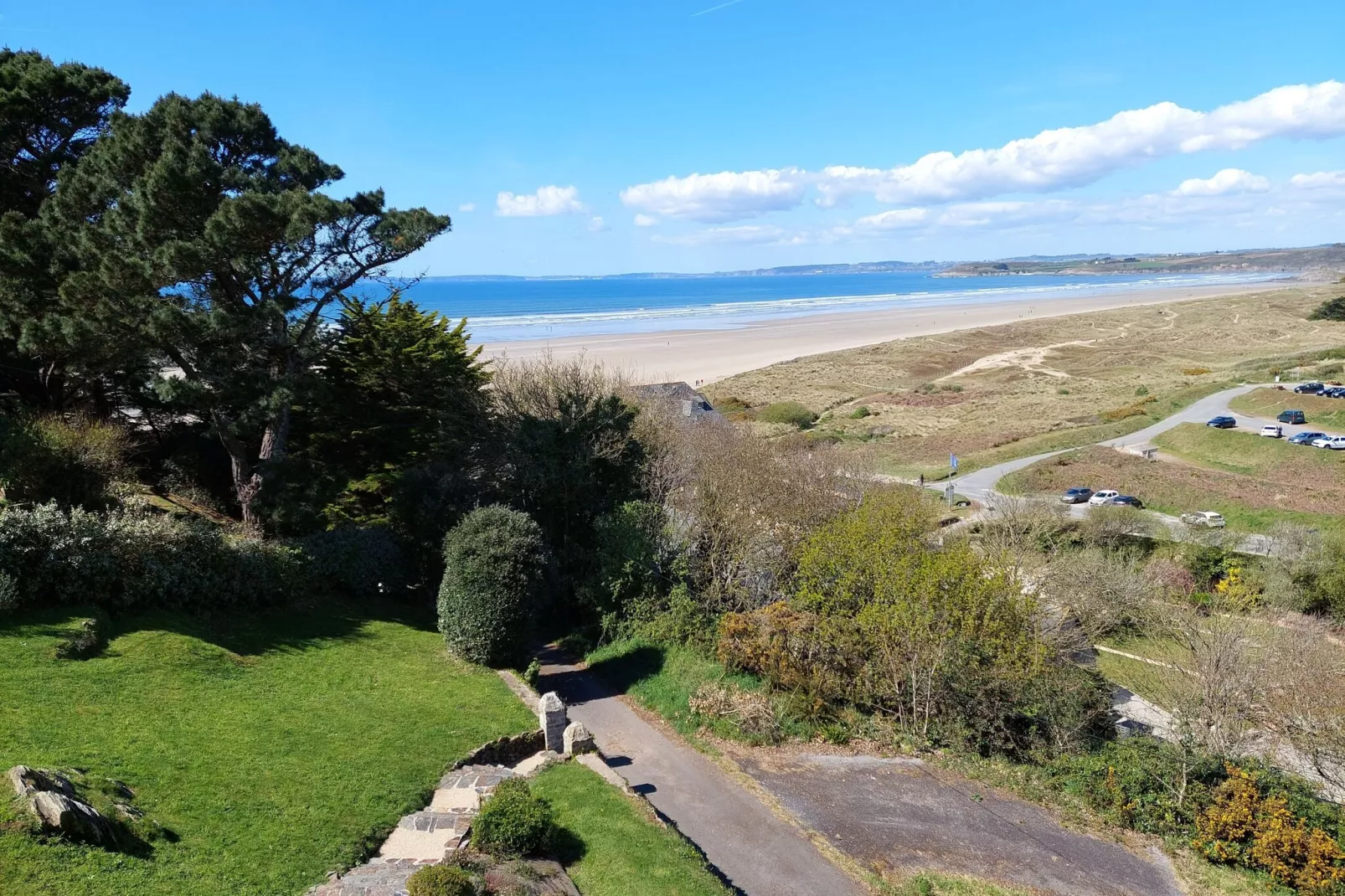 Ferienhaus mit Panorama-Meerblick Plonévez-Porzay-Tuinen zomer