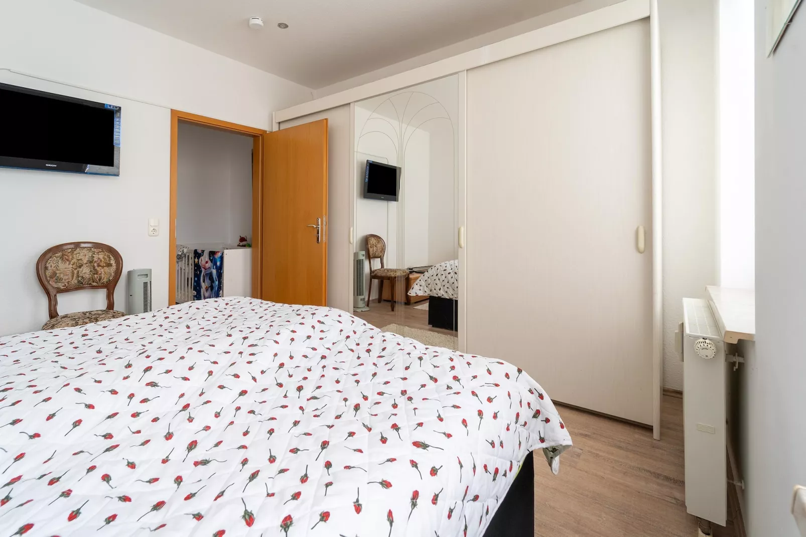 Ferienwohnung Petersberg-Slaapkamer