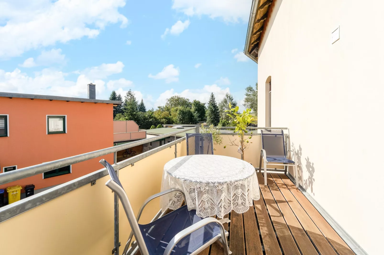 Ferienwohnung Petersberg-Terrasbalkon