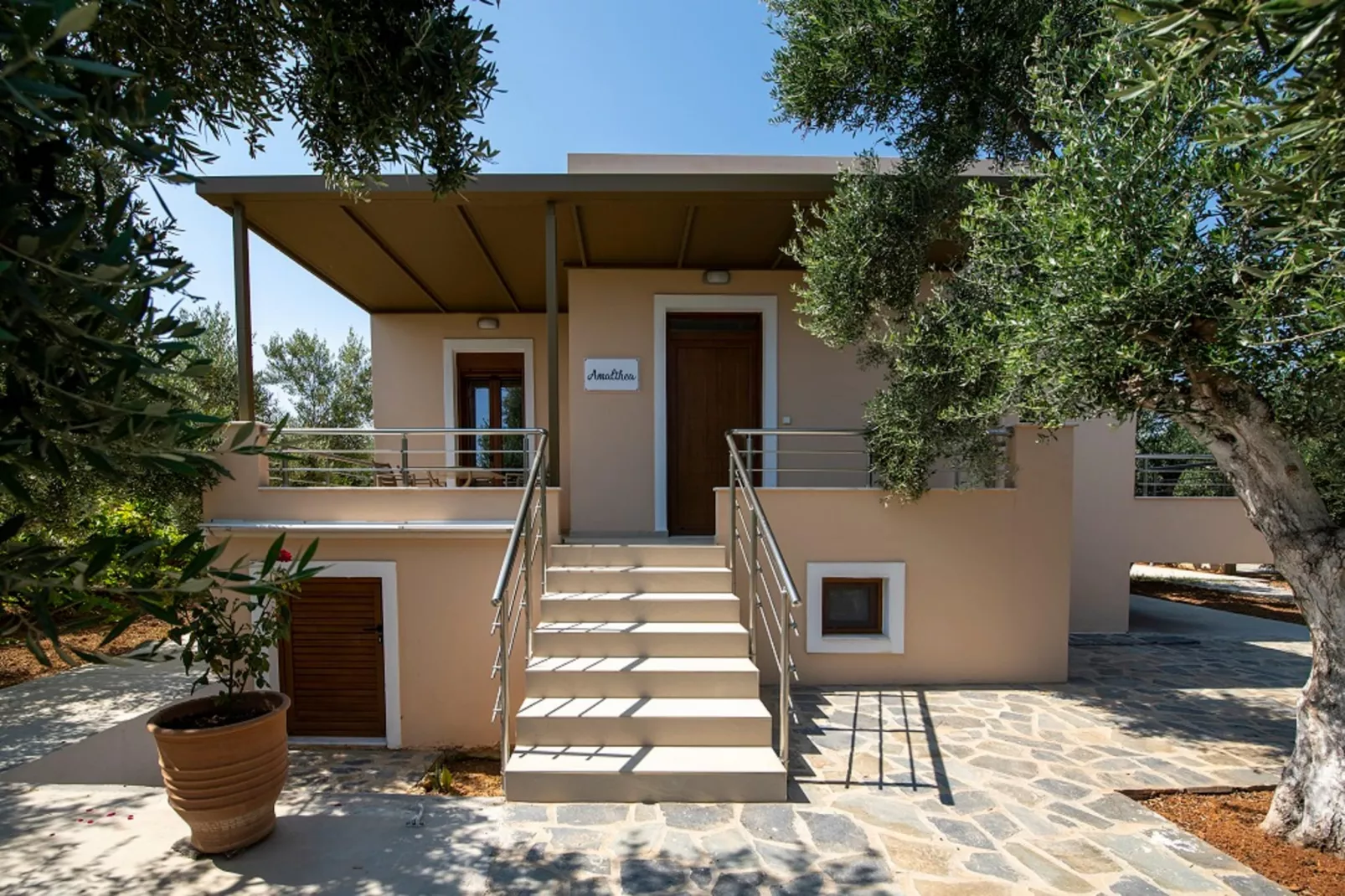 Villa Amalthea-Buitenkant zomer