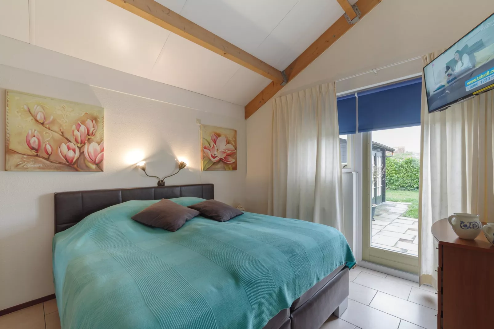 Villapark De Oesterbaai 131-Slaapkamer