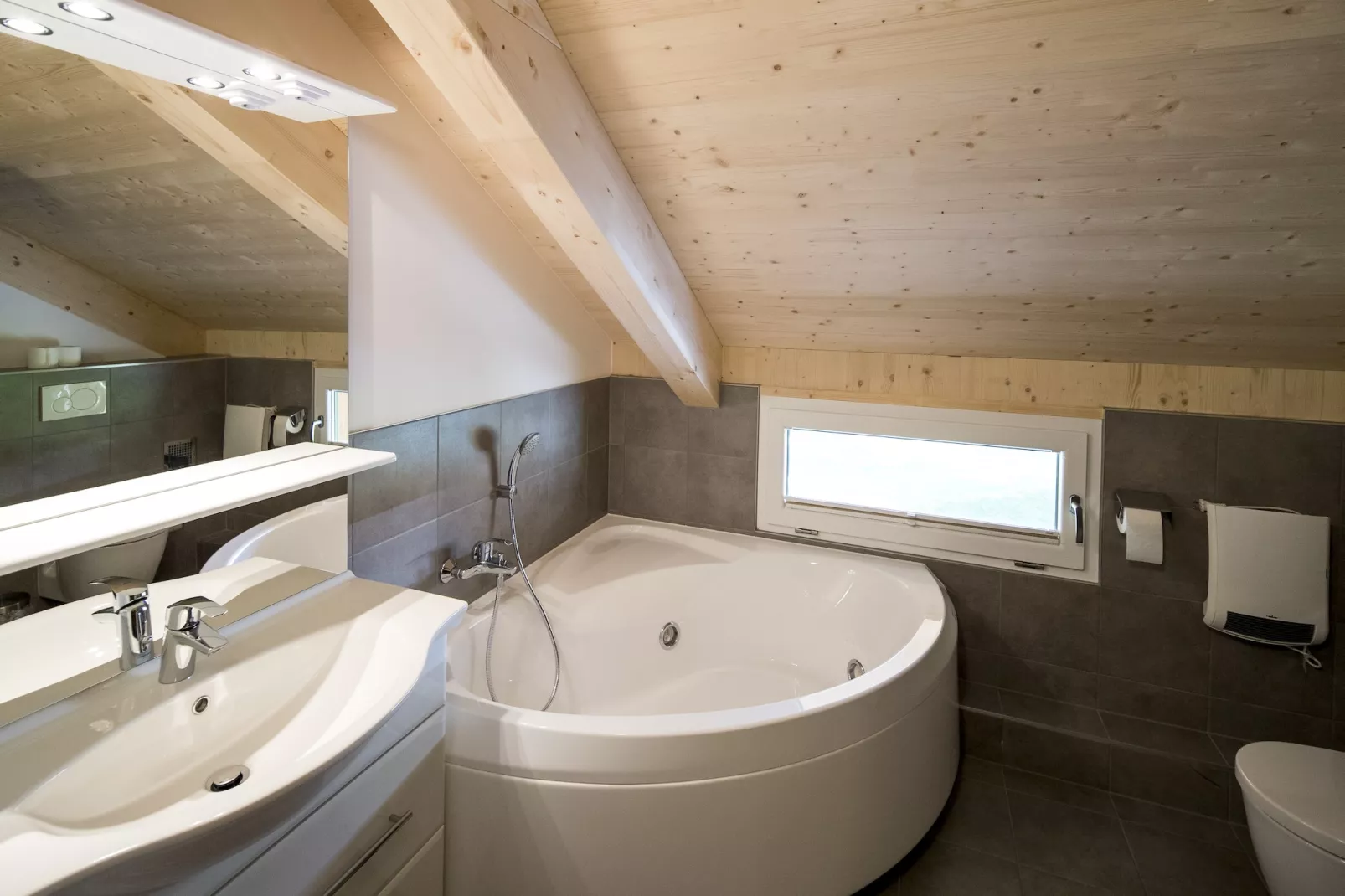 Kreischberg Chalets 43a-Badkamer