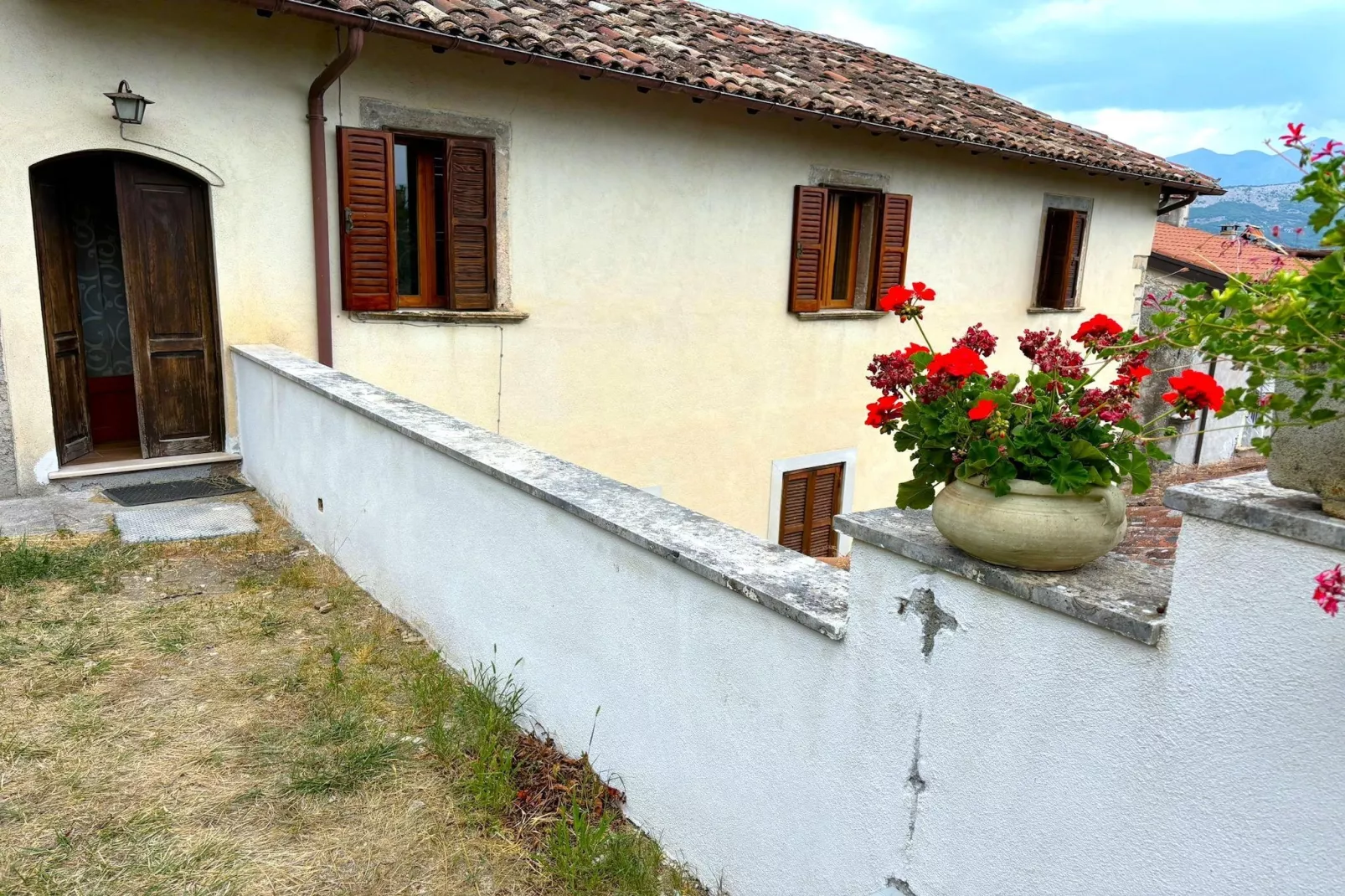 Residenza del Borgo-Buitenkant zomer