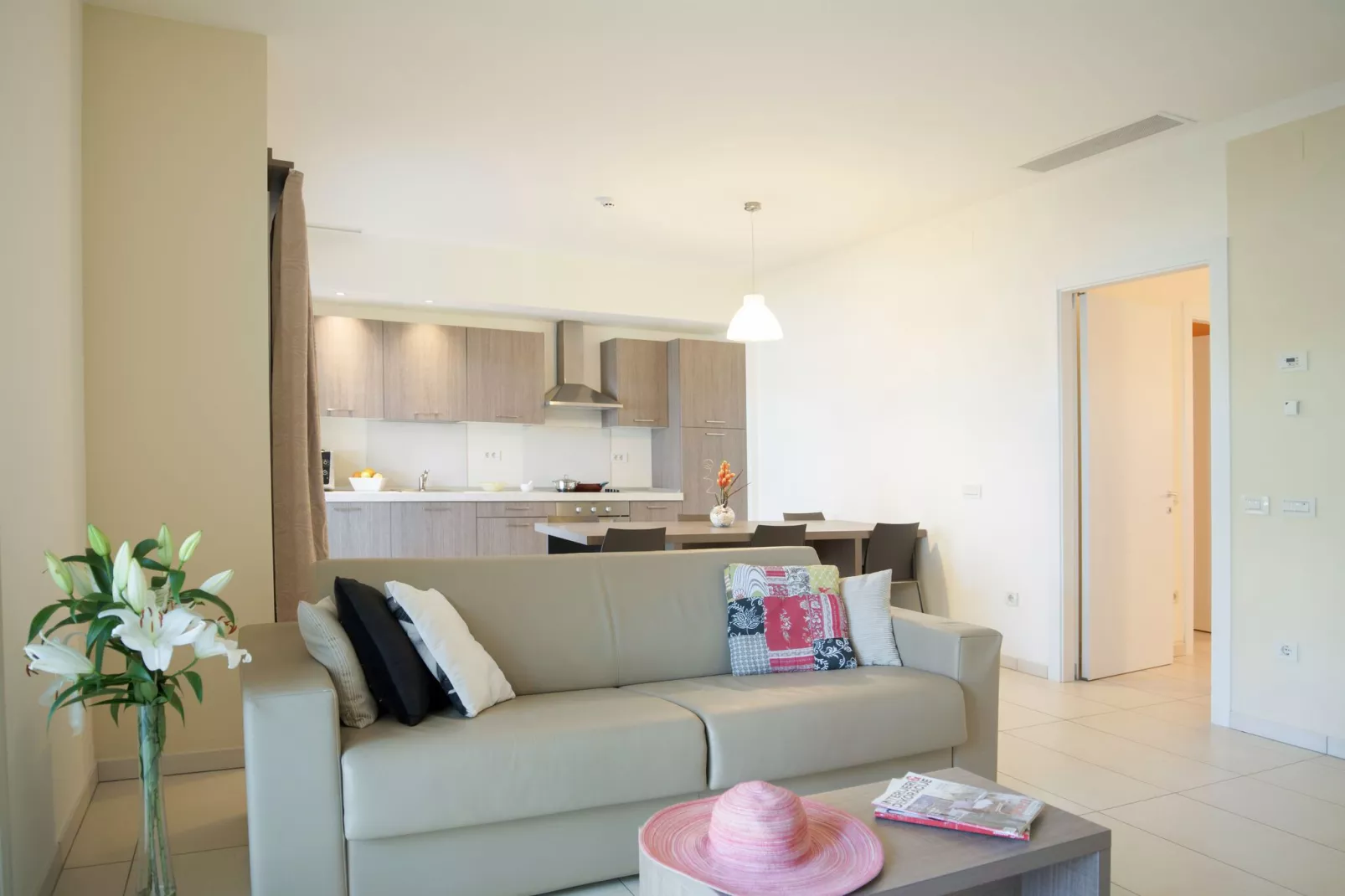 Residence Premium Crvena Luka Biograd Superior 2-bedroom-Apartment Park View 104-110 qm-Woonkamer