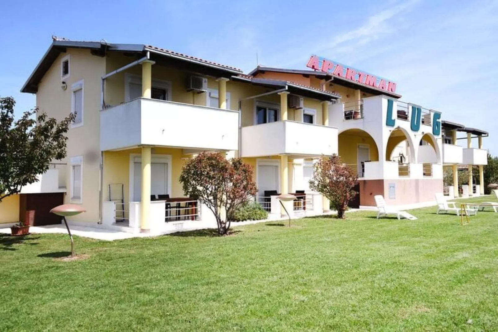 Apartments Lug Privlaka-A4 ca 40 qm with max 4 persons