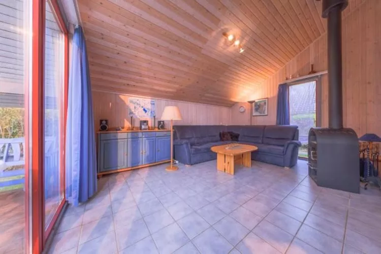 FH Wildgans Comfort mit Sauna & Kaminofen 81 qm 122-Woonkamer