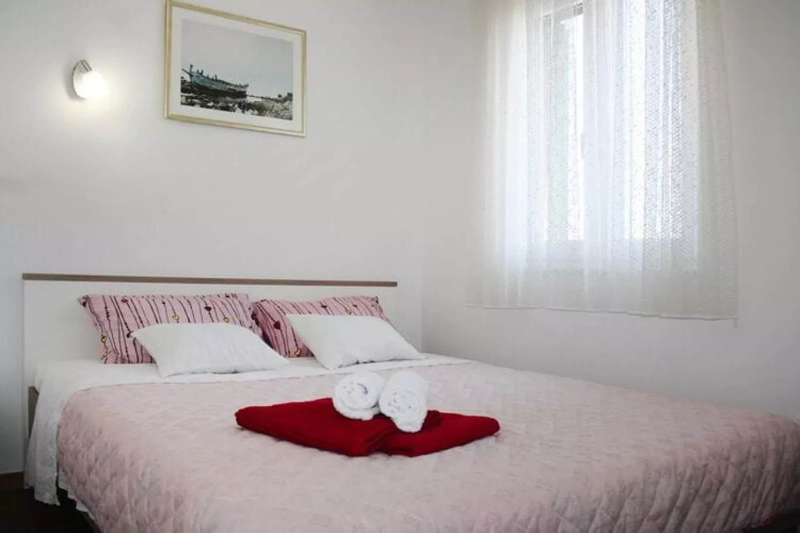 Holiday home, Privlaka-Ferienhaus Ruza, ca. 90 qm, bei Belegung mit 5-6 Personen-Slaapkamer