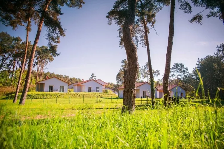 Bungalow am Storkower See-Buitenkant zomer