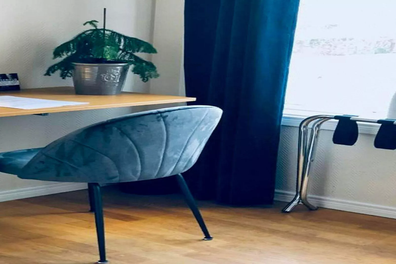 Gezellige 4-sterrenkamer met gratis ontbijt-Binnen