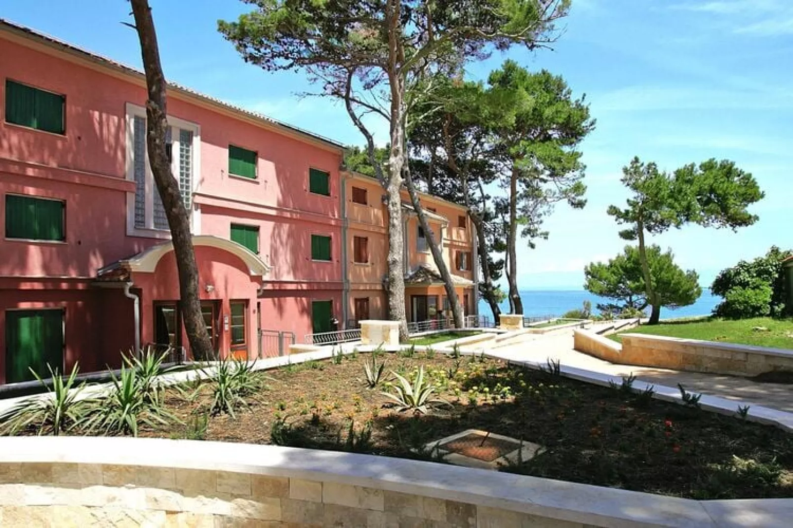 Apartments Punta, Veli Losinj-A2 (2+2), ca. 45 qm, für 4 Pers.-Buitenkant zomer