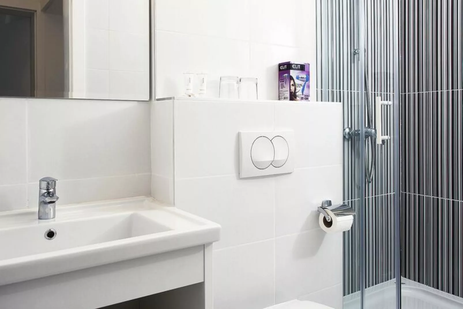 Apartments Aminess Port 9 Residence Korcula-Type C Navis-Badkamer