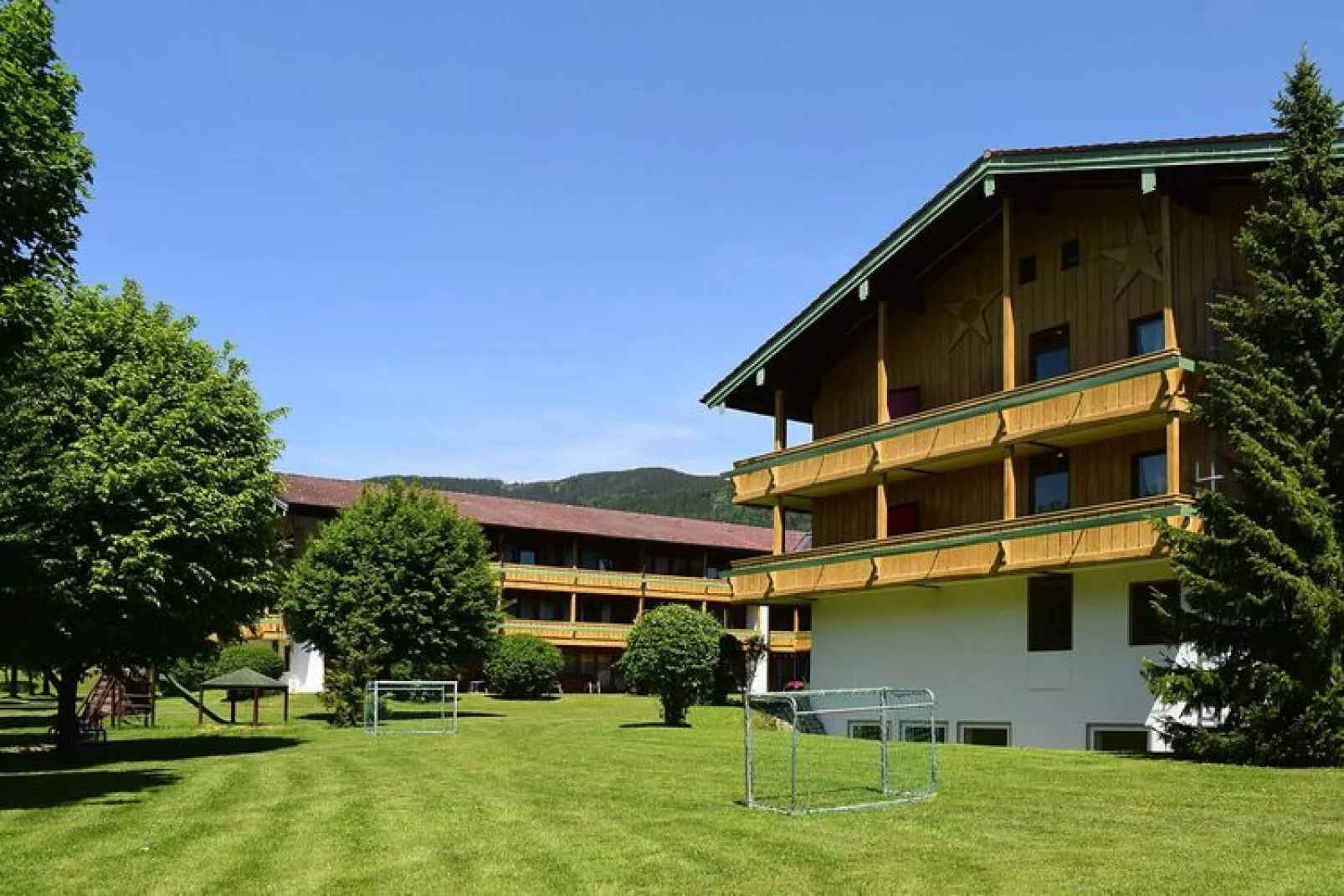 Appartementen Chiemgau, Inzell-Buitenkant zomer