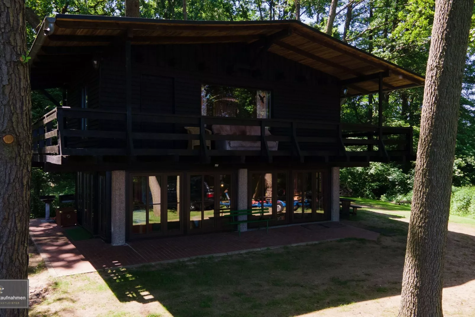 Ferienhaus am See-Buitenkant zomer