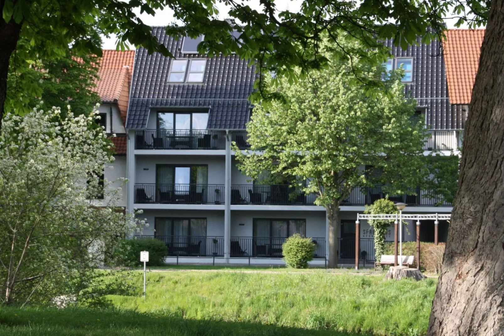 Apartment 60 qm mit Spreeblick-Buitenkant zomer
