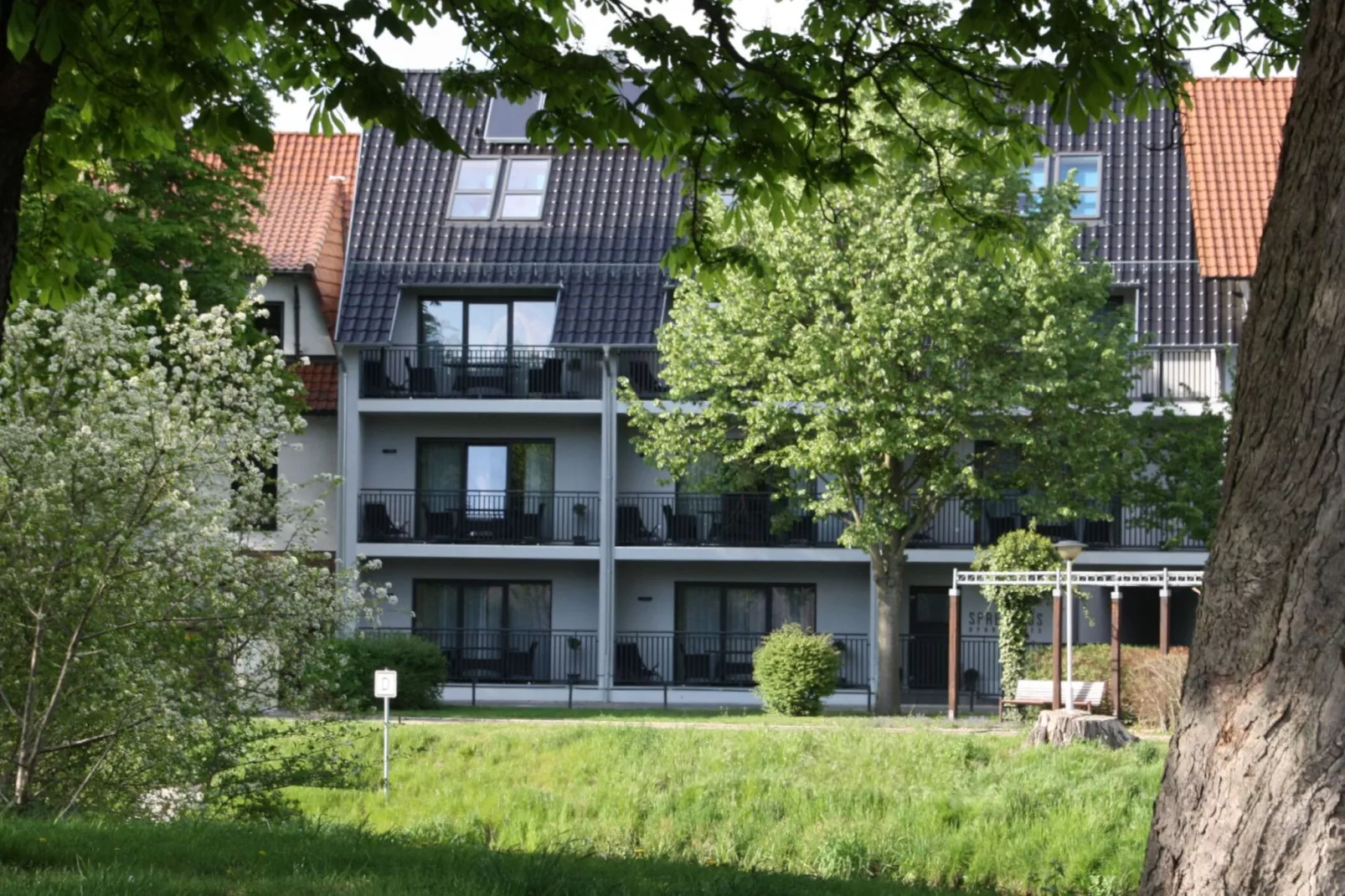 Apartment 65 qm mit Spreeblick-Buitenkant zomer