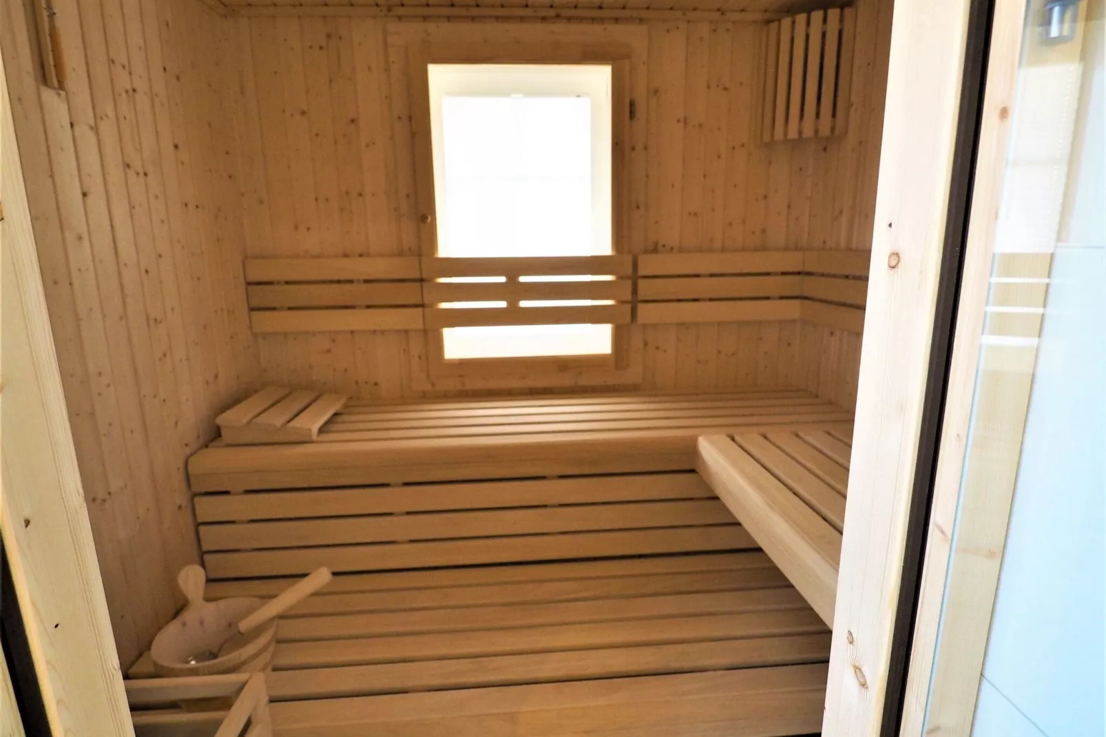 Ein Ostseetraum am Meer 4 Schlafzimmern Kamin Sauna-Wellness