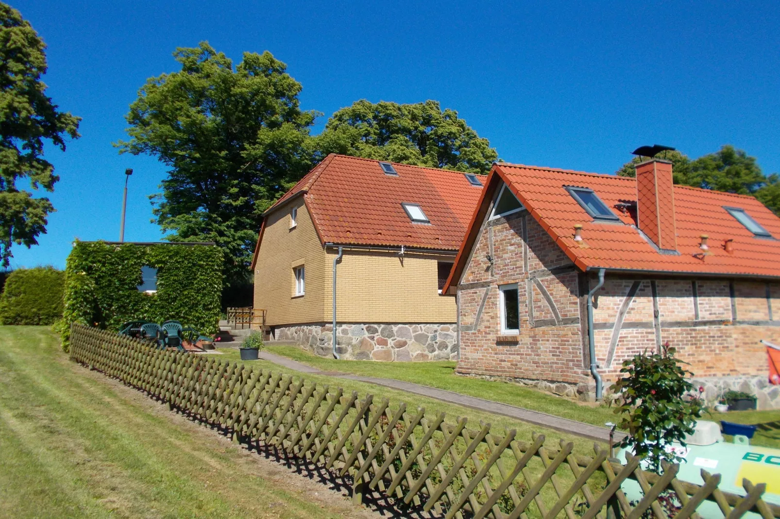 Platz im Grünen 1-Tuinen zomer