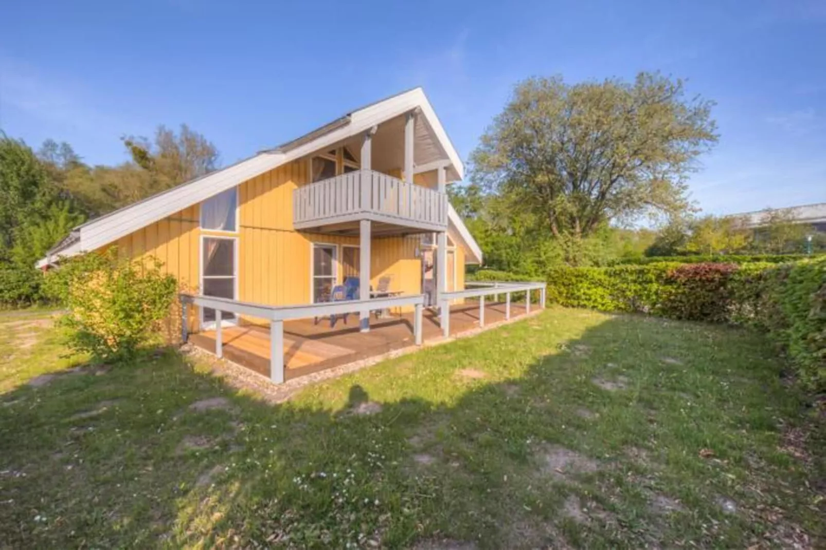 Ferienhaus Seeschwalbe-Classic 90 qm 60-Buitenkant zomer