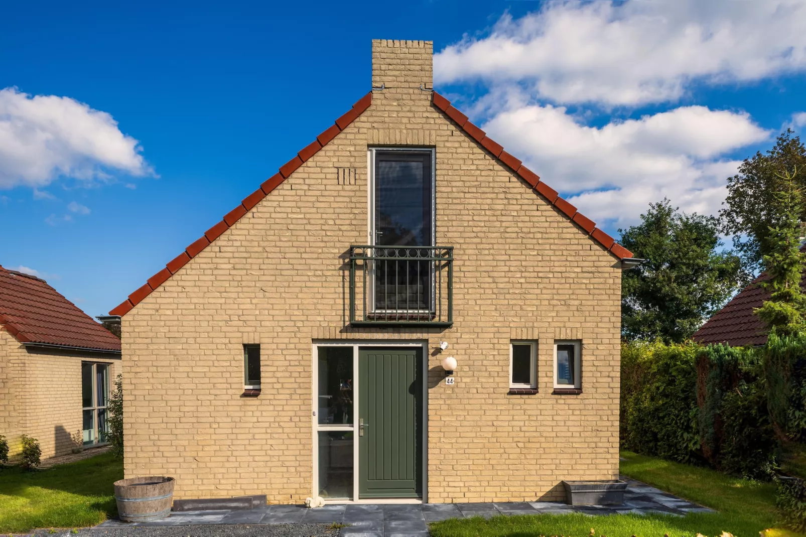 NR 44