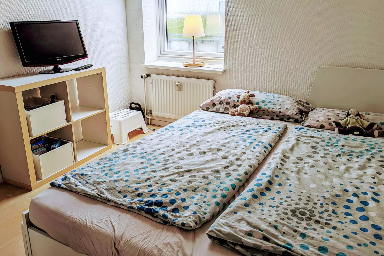 Comfortabel vakantiehuis in de natuur-Binnen