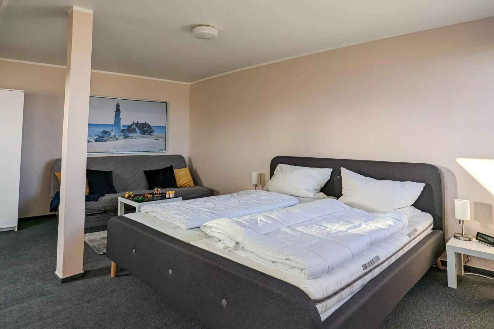 Comfortabel vakantiehuis in de natuur-Binnen