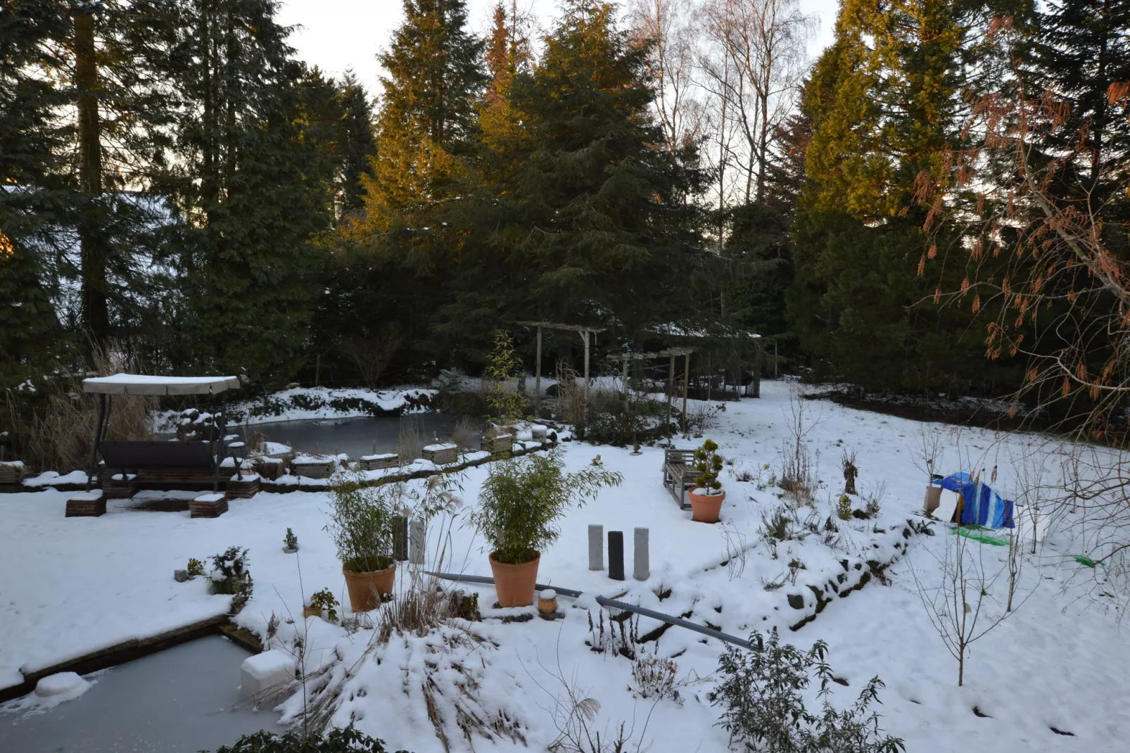 Ferienwohnung Weitblick I und II-Tuin winter