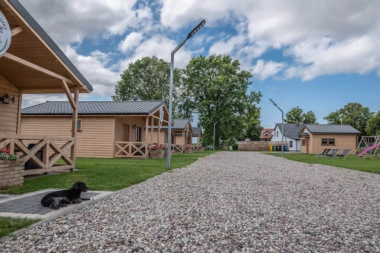 Osada Trzy Siostry domek nr 3 dla 4 osób Dąbrowa-Buitenkant zomer