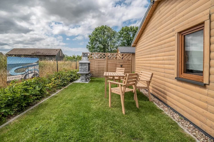 Osada Trzy Siostry domek nr 4 dla 6 osób Dąbrowa-Terrasbalkon