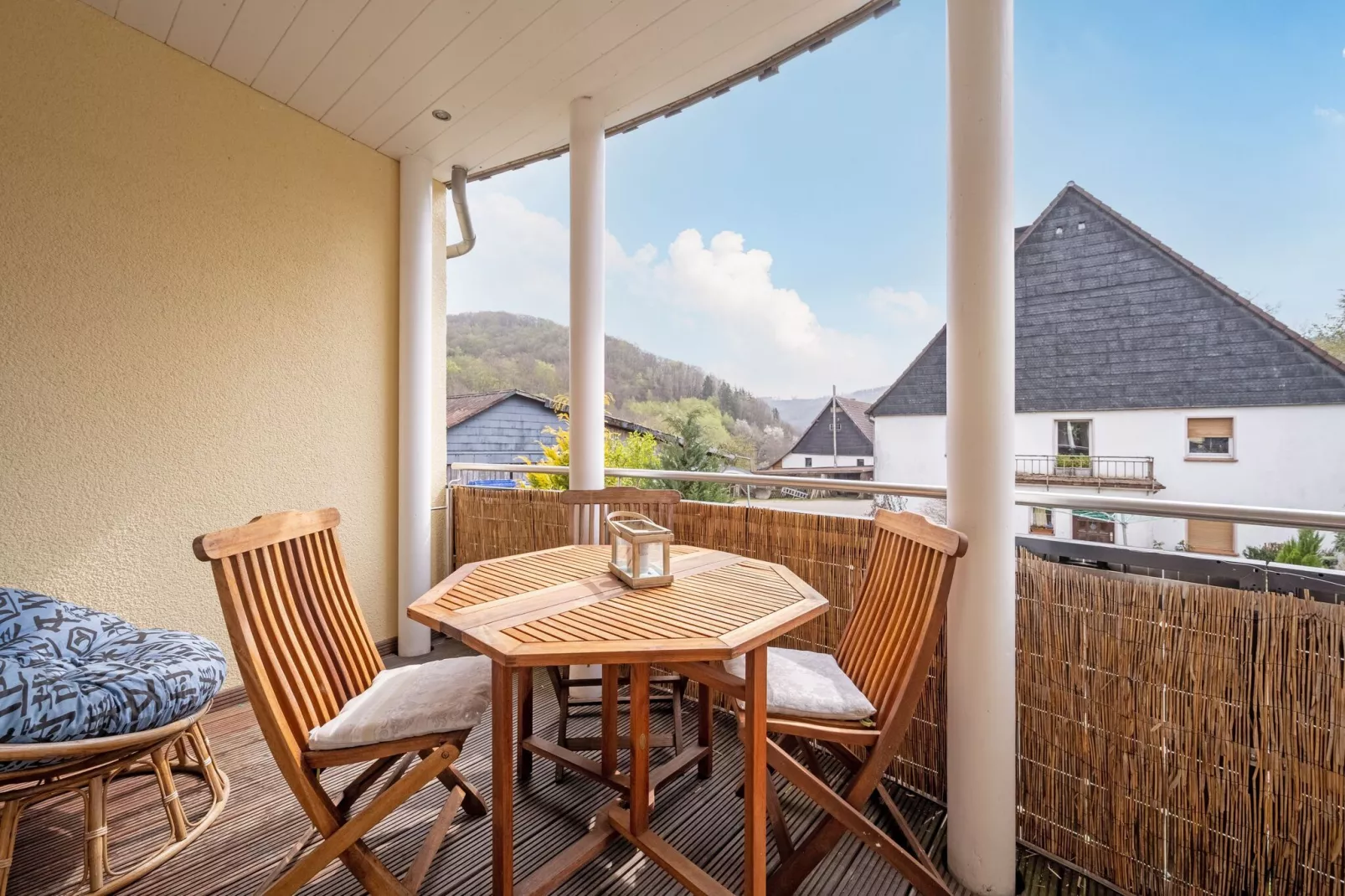 Green Buildings Ferienwohnung Herscheid-Sauerland-Terrasbalkon