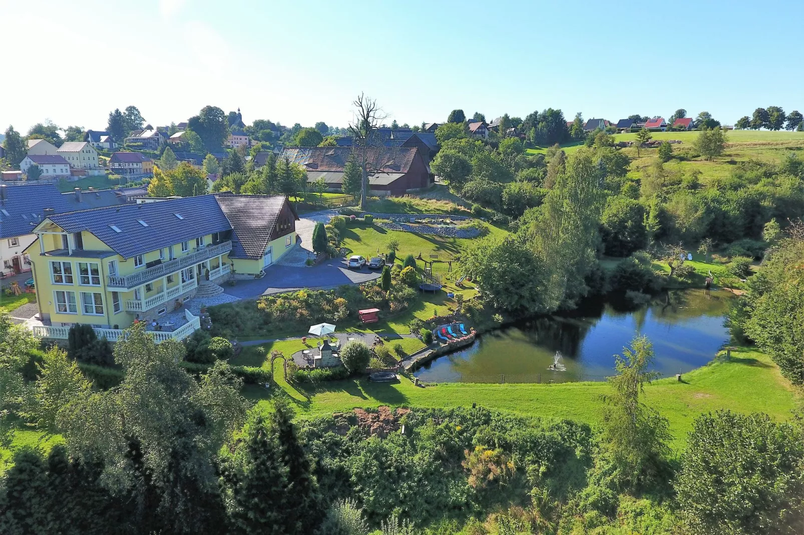 Naturlounge 1-Buitenkant zomer