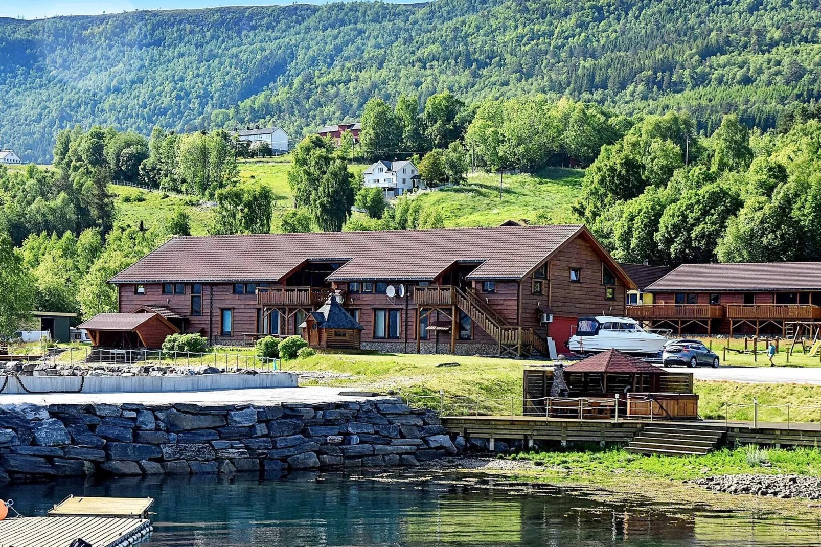 15 persoons vakantie huis in EIDSVÅG-Buitenlucht