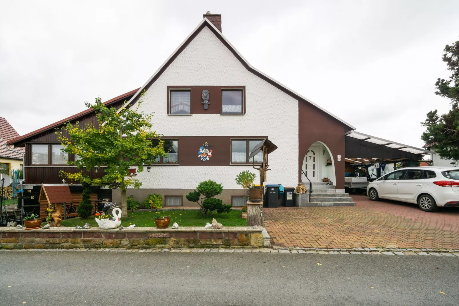 Ferienwohnung Frembgen-Buitenkant zomer