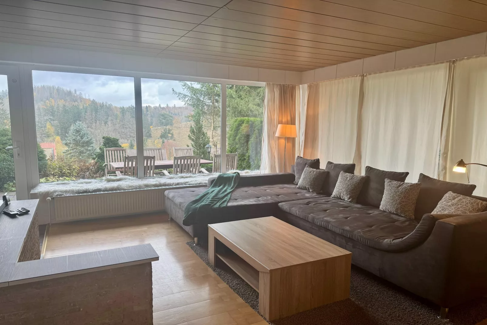 Bärenhütte 9 Personen-Woonkamer