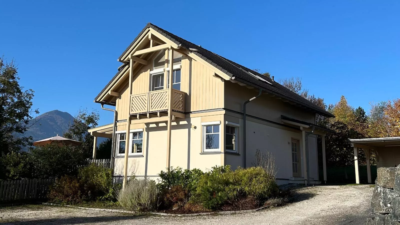Landhaus St Georgen im Gailtal-Buitenkant zomer