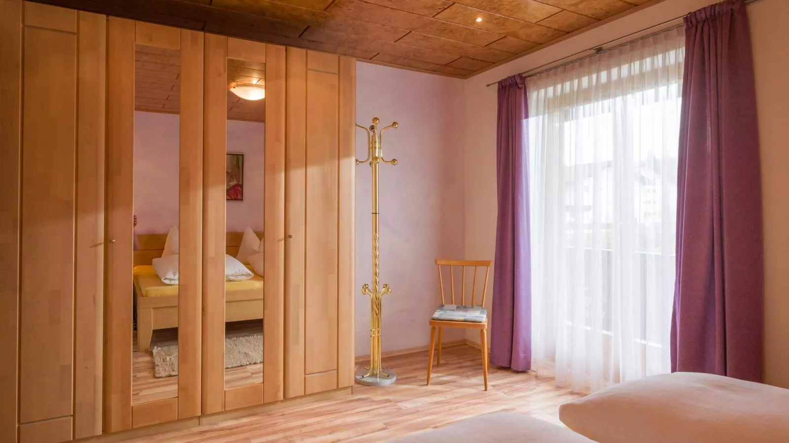 Gästehaus Staffner-Slaapkamer