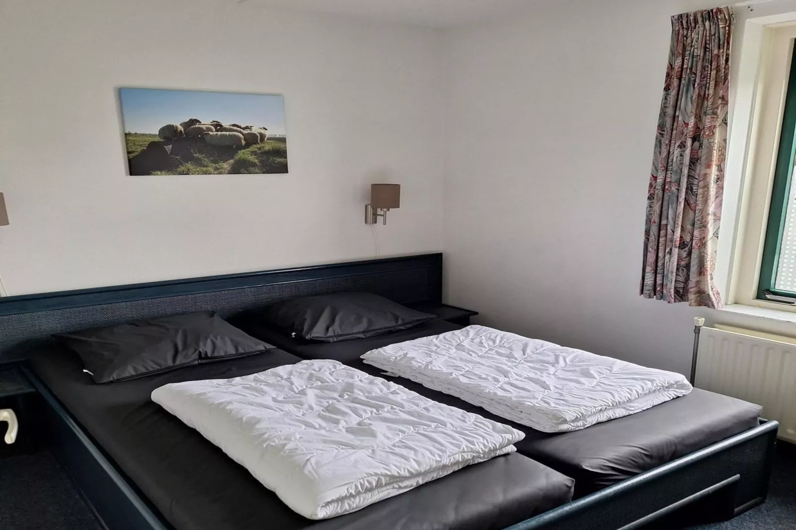 Schoneveld 170 Zeemeeuw Breskens-Slaapkamer