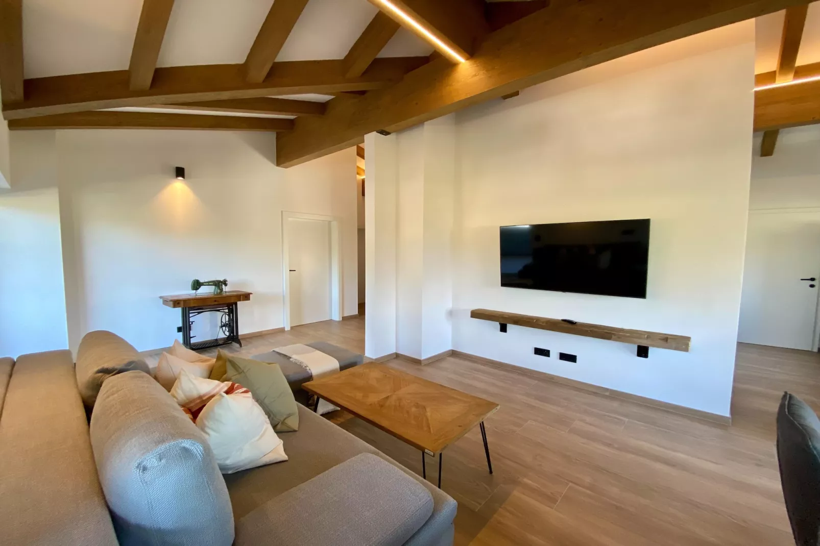 Penthouse "Voll-Bartl" 5-6 Personen-Woonkamer