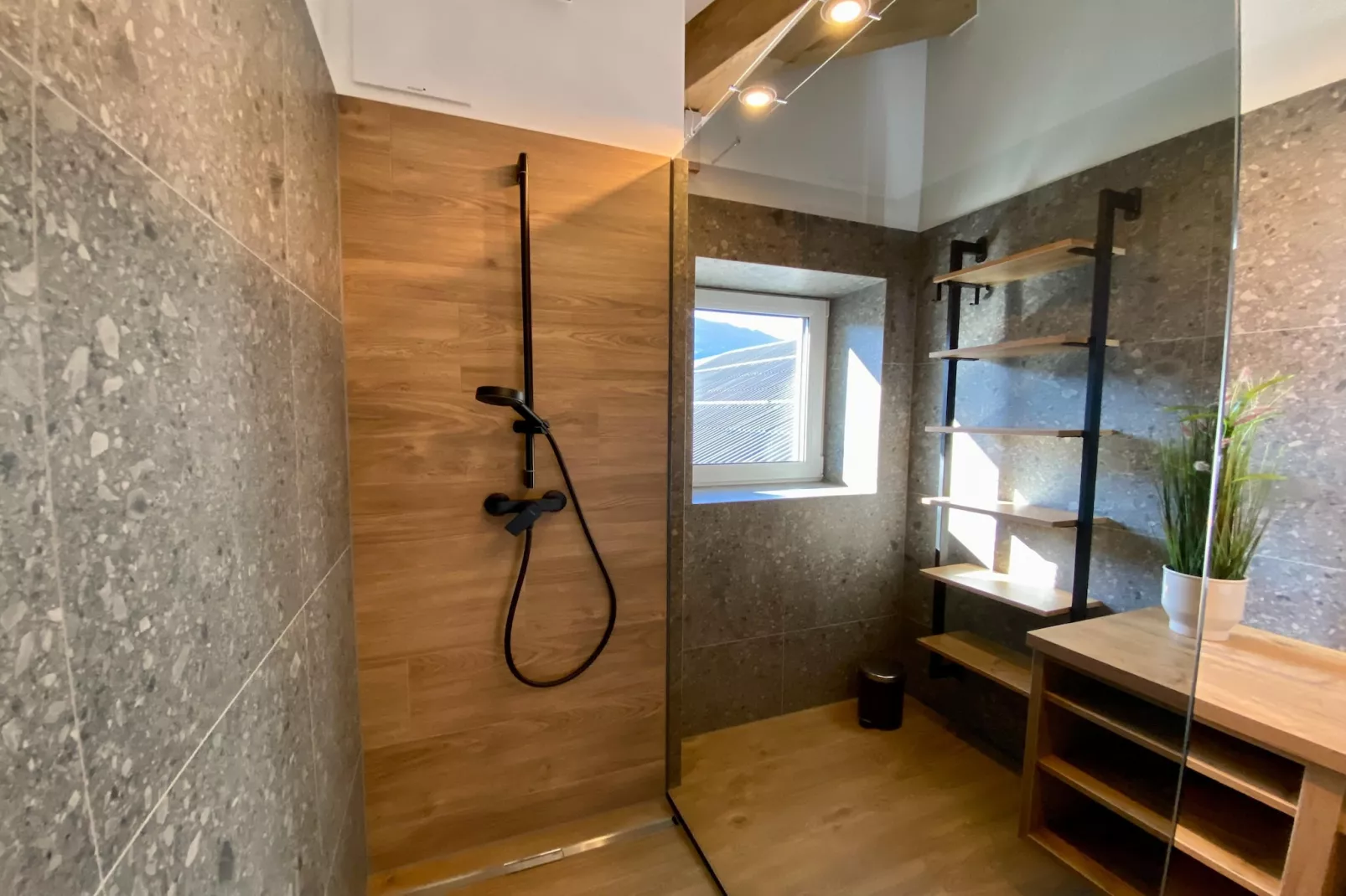 Penthouse "Voll-Bartl" 5-6 Personen-Badkamer