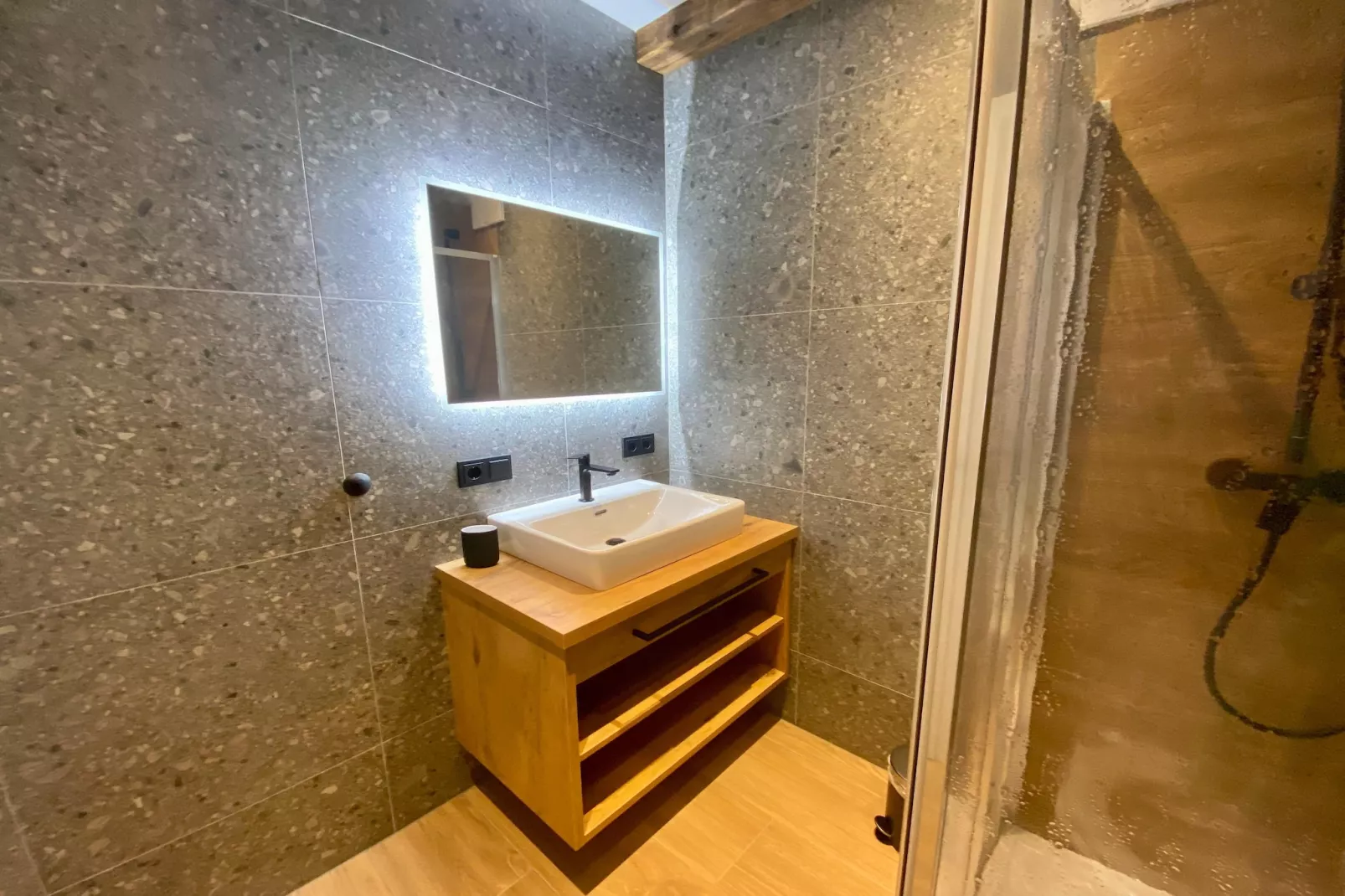 Appartement "Schnurr-Bartl" 3-4 Personen-Badkamer