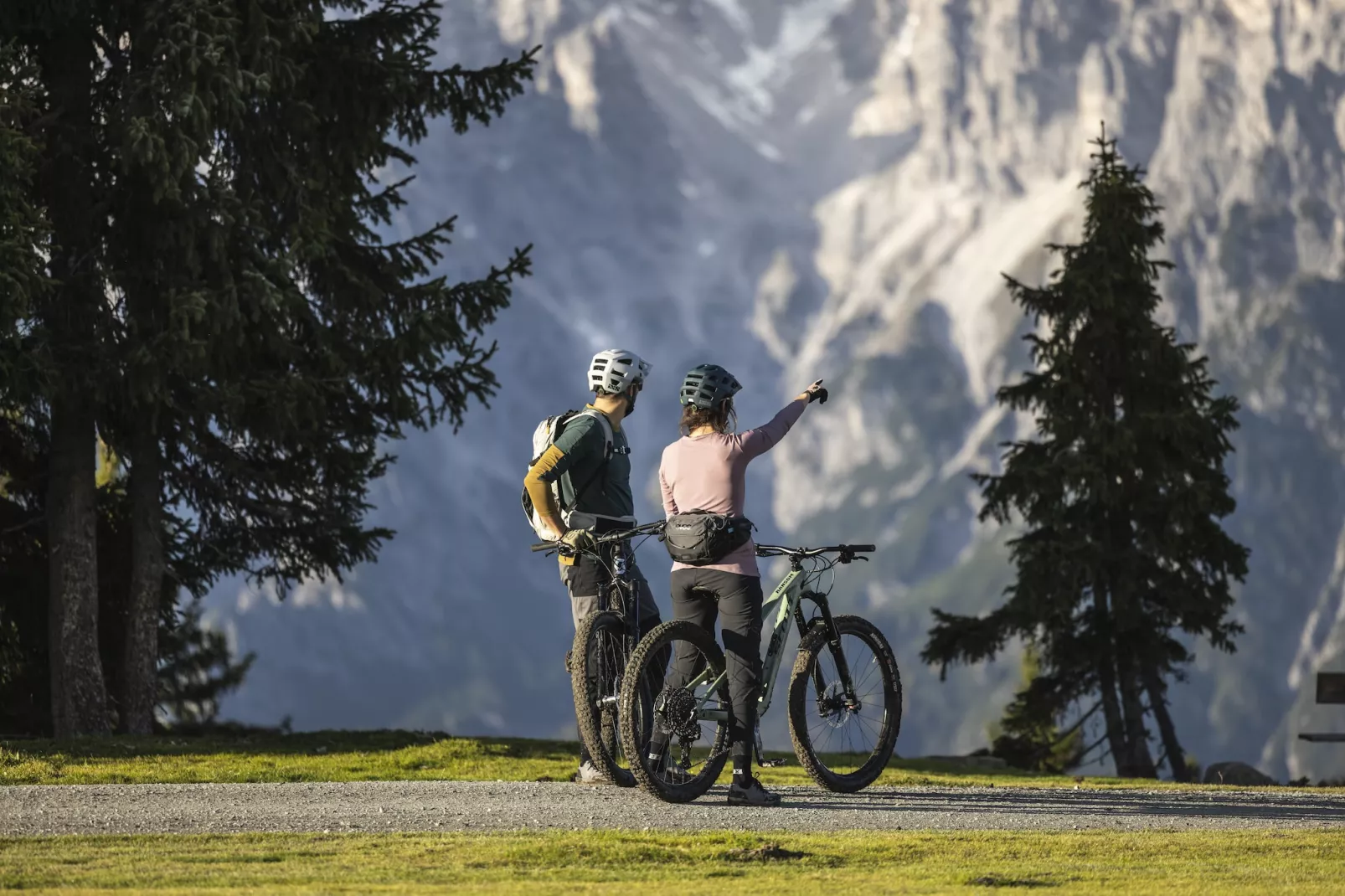 Appartement "Schnurr-Bartl" 1-2 Personen-Gebieden zomer 20km