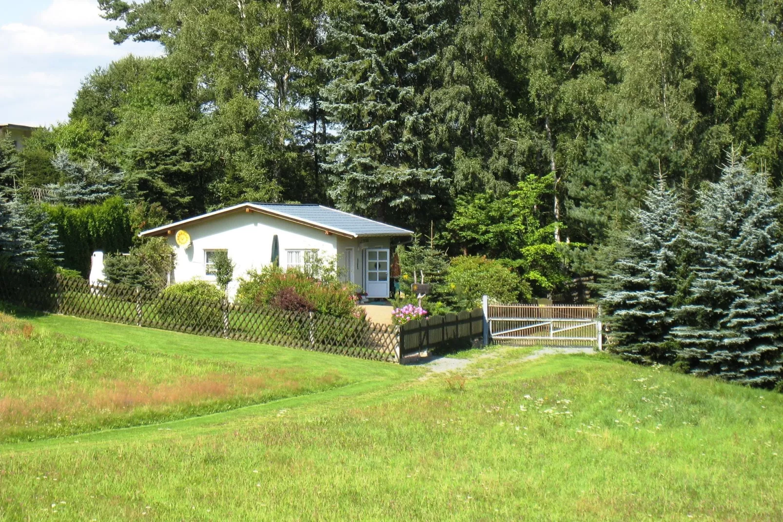 Ferienhaus Sonnenland-Uitzicht zomer