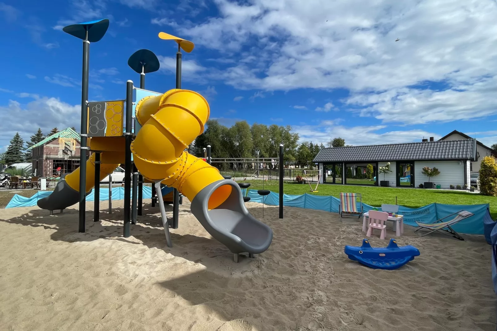 Domki wakacyjne PREMIUM dla 8 osób Sianożęty-Tuinen zomer