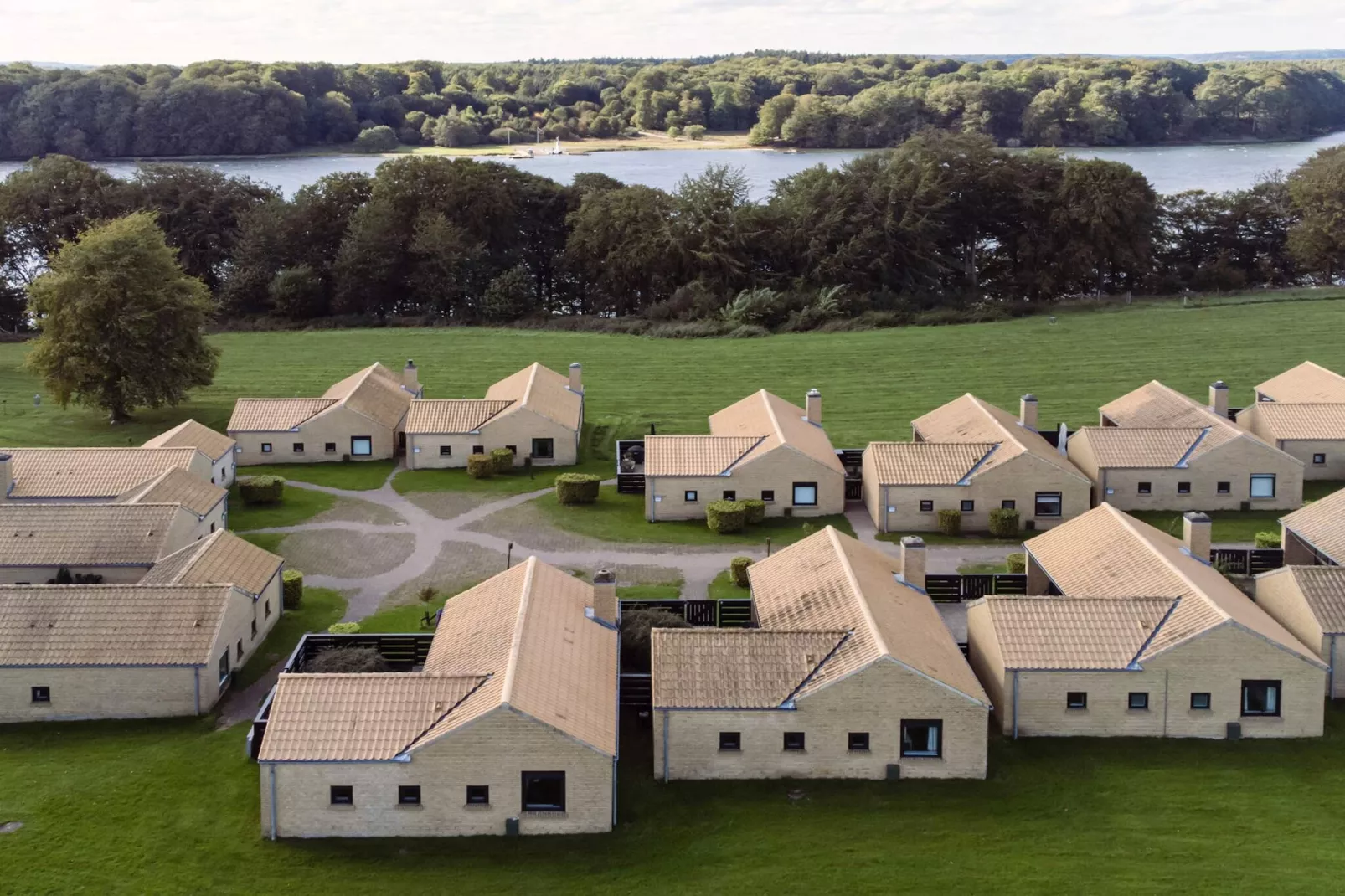 3 vær.,6 pers.,STANDARD-Buitenlucht