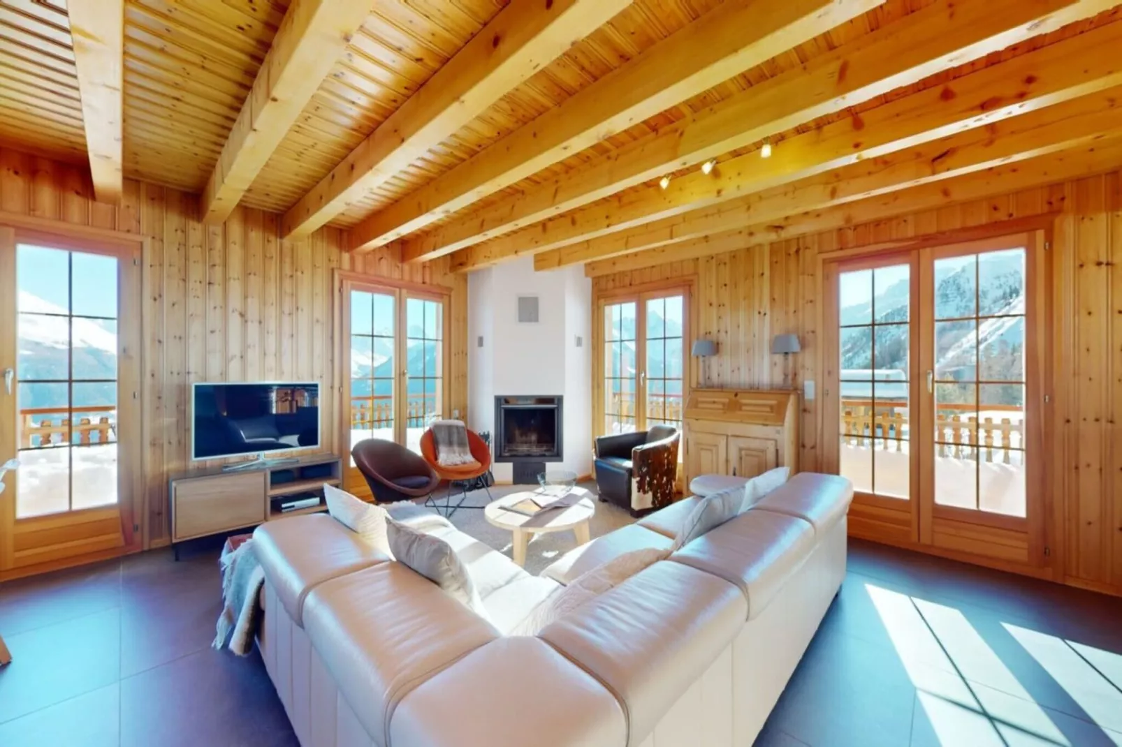 Narnia SKI IN & SKI OUT chalet 14 pers