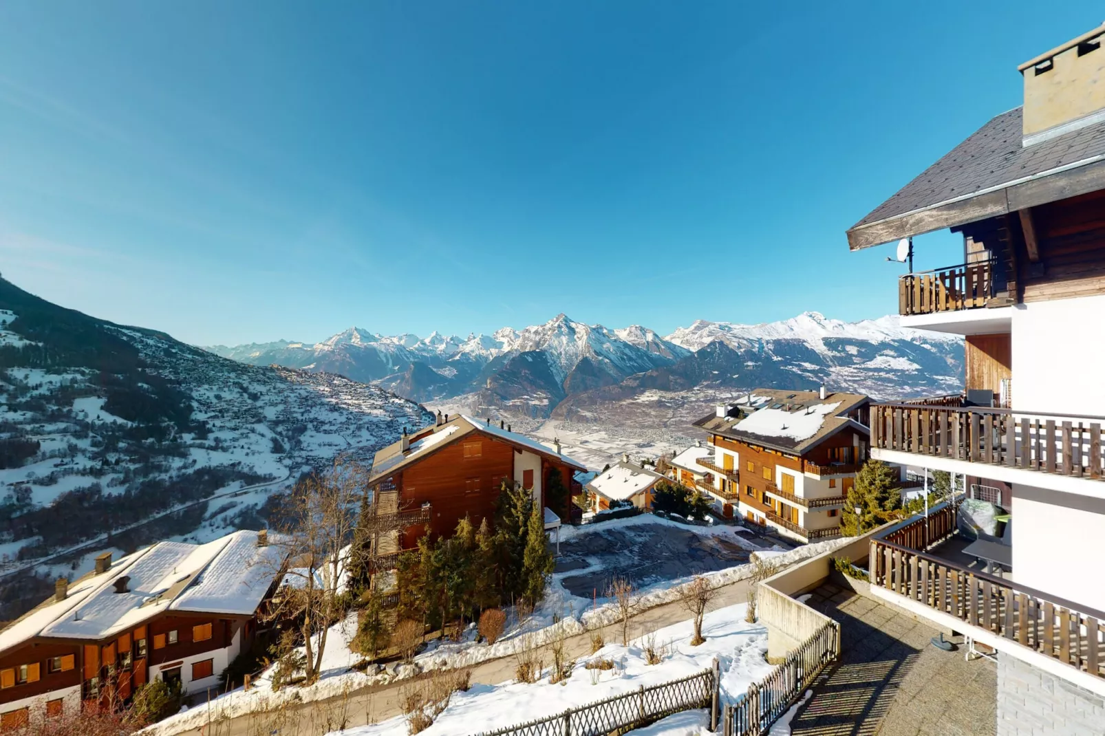 Greppons O 020 - MOUNTAIN apartment 5 pers-Buitenkant zomer